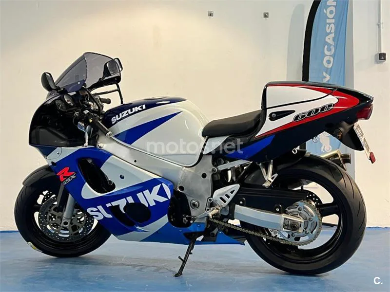 Suzuki GSX-R600 – Vista 4