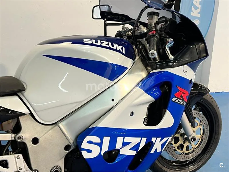 Suzuki GSX-R600 – Vista 40