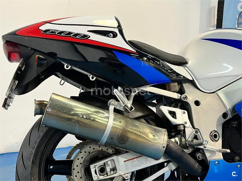 Suzuki GSX-R600 – Vista 7