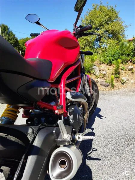 Ducati Monster 797 – Vista 4