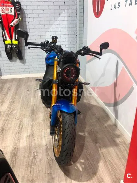 Yamaha XSR 900 – Vista 10