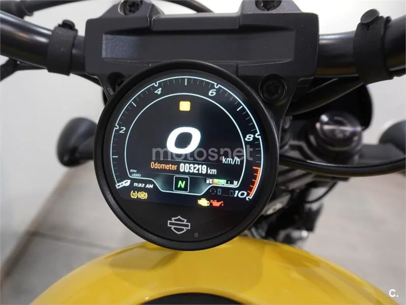 Harley-Davidson Nightster – Vista 11