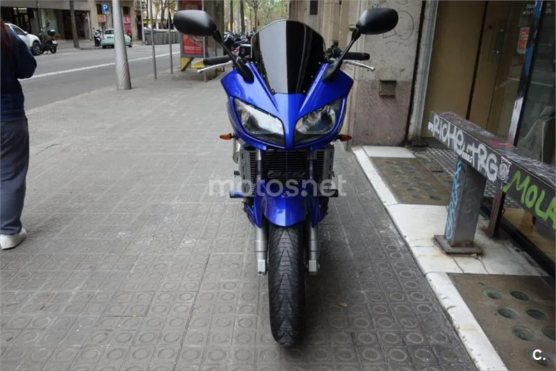 Yamaha FZS1000 Fazer – Vista 11