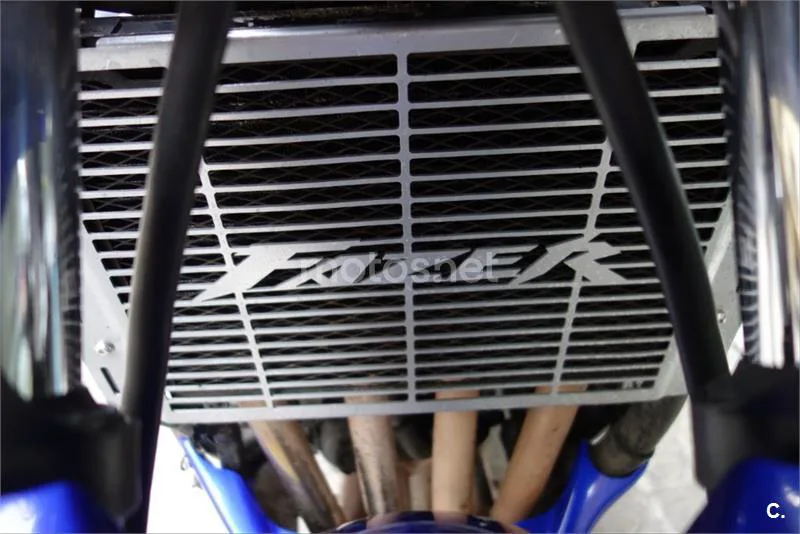 Yamaha FZS1000 Fazer – Vista 14