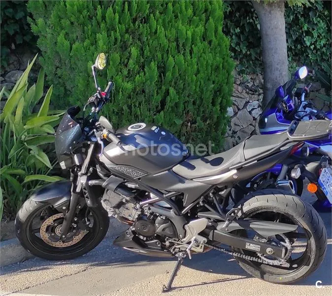 Suzuki SV 650 – Vista 3