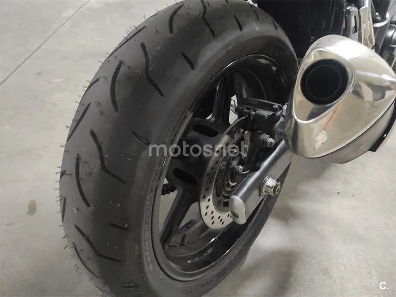 Suzuki SV 650 – Vista 8