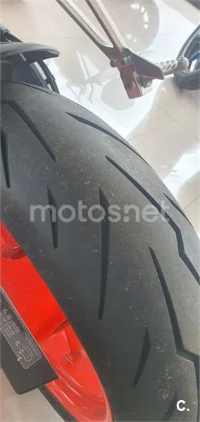 Aprilia Tuono 660 - Vista 9