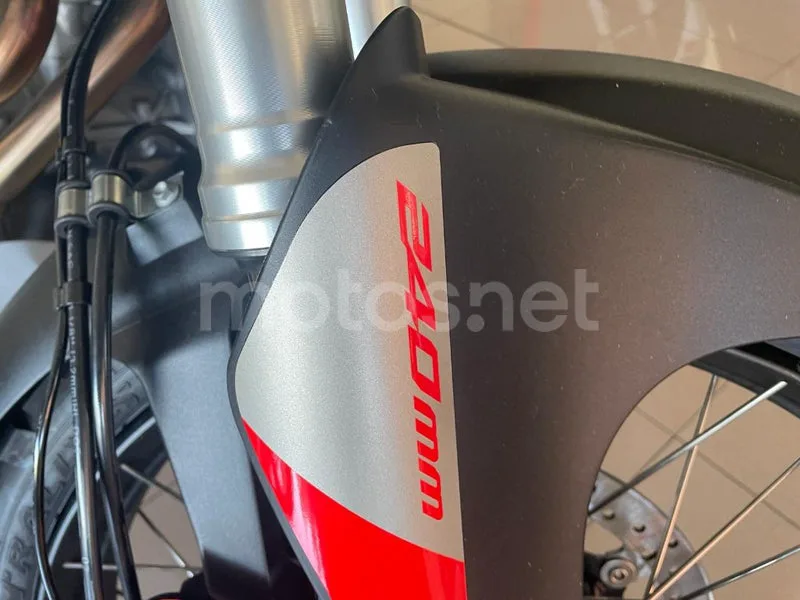 Aprilia Tuareg 660 - Vista 13