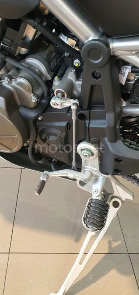 Aprilia Tuareg 660 - Vista 9