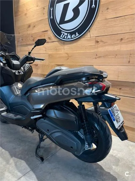 SYM Maxsym 400 – Vista 6