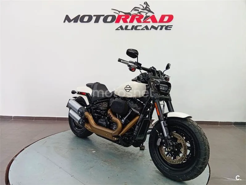 Harley-Davidson Fat Bob – Vista 19
