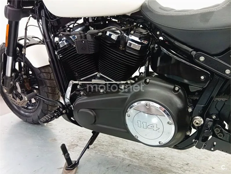Harley-Davidson Fat Bob – Vista 20