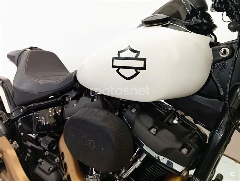 Harley-Davidson Fat Bob – Vista 8