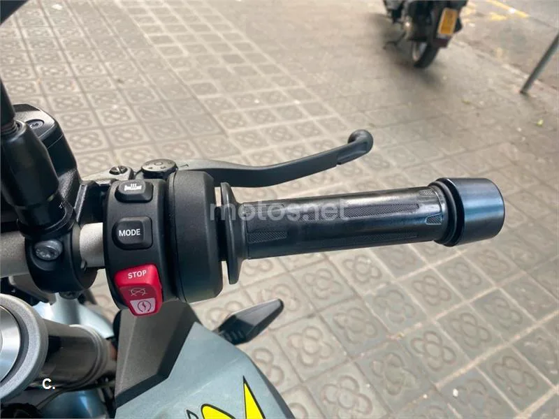 BMW F 900 R – Vista 16