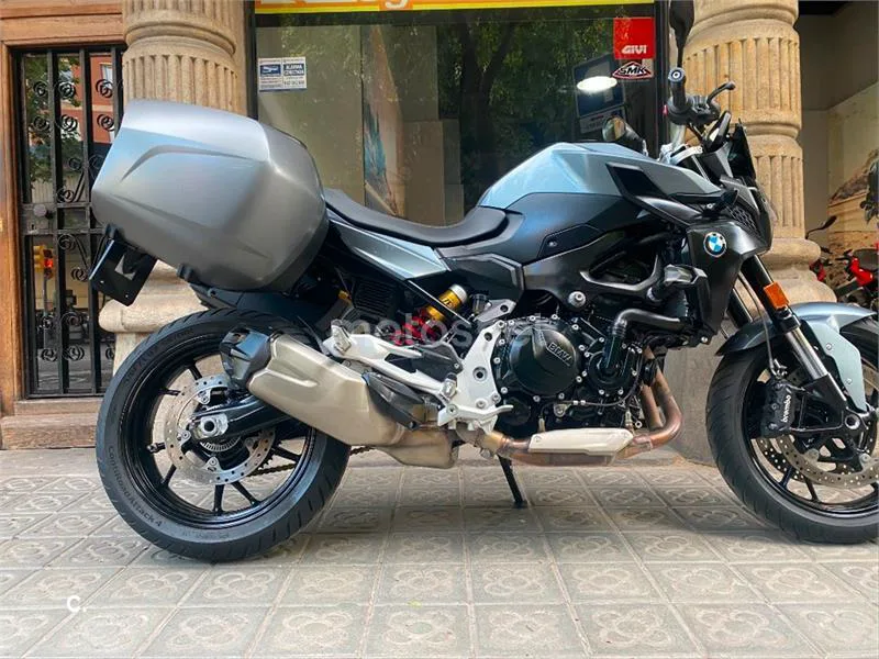 BMW F 900 R – Vista 3