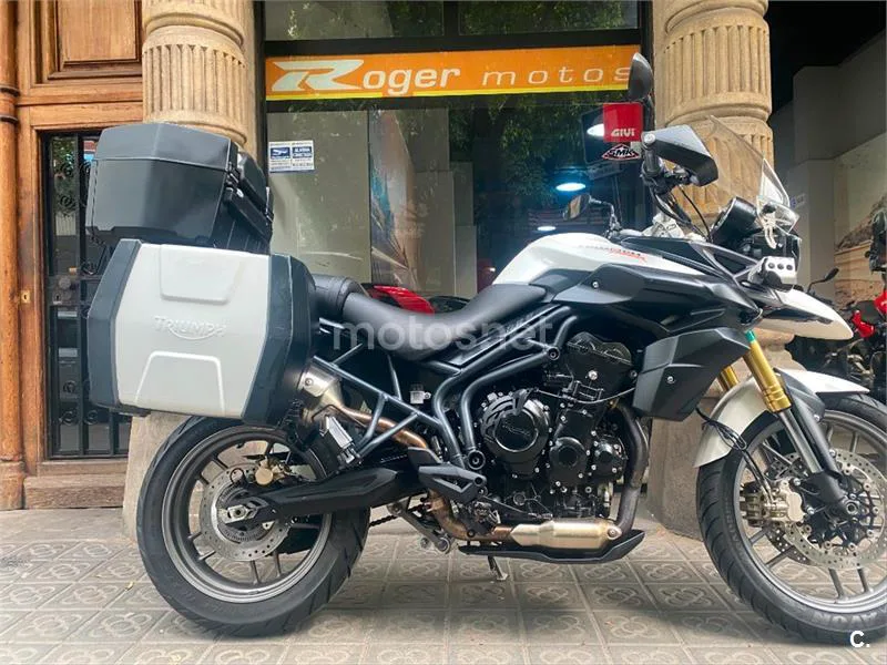 Triumph Tiger 800 – Vista 3