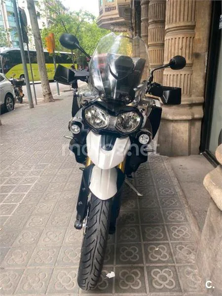Triumph Tiger 800 – Vista 5