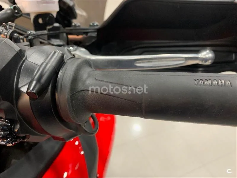 Yamaha Tracer 9 – Vista 25