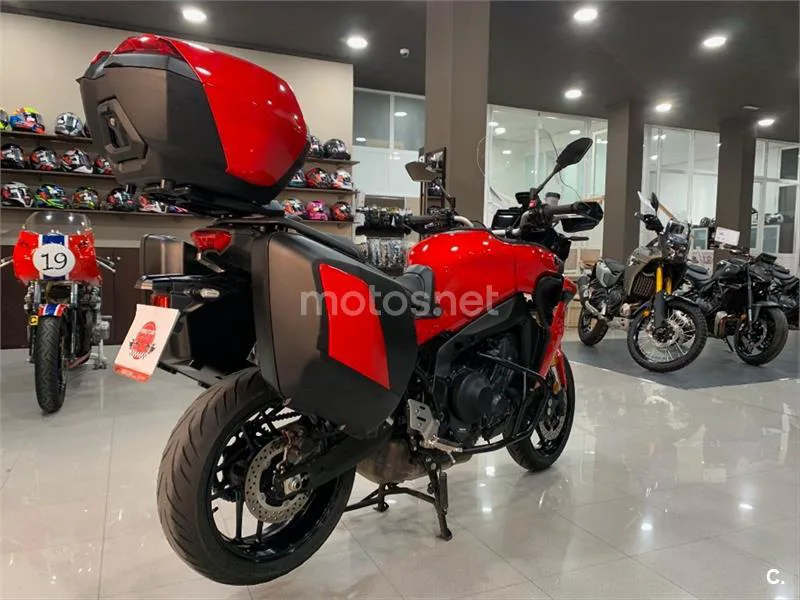 Yamaha Tracer 9 – Vista 5