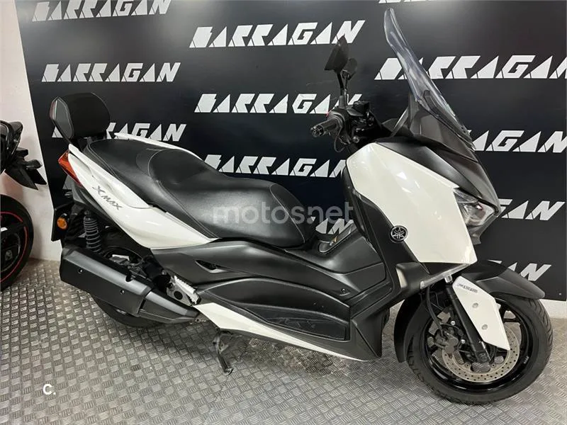 Yamaha XMAX 300 – Vista 4