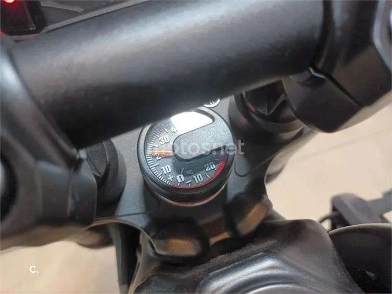 Yamaha XSR 900 – Vista 13
