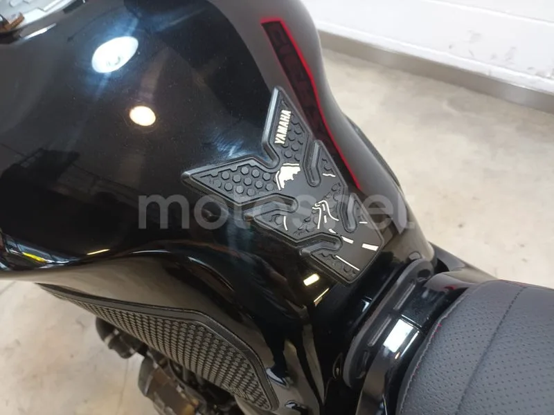 Yamaha XSR 900 – Vista 16