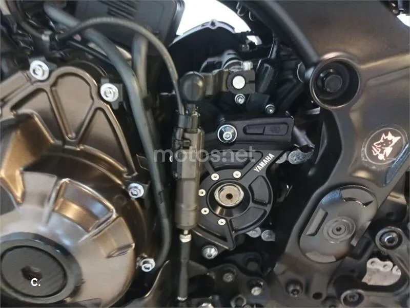 Yamaha XSR 900 – Vista 19