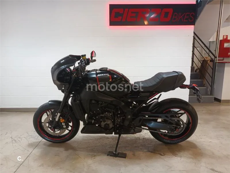 Yamaha XSR 900 – Vista 4