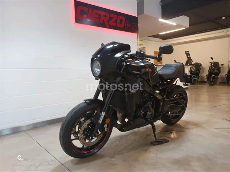 Yamaha XSR 900 – Vista 5
