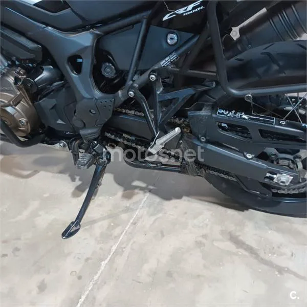Honda CRF 1000L Africa Twin – Vista 11