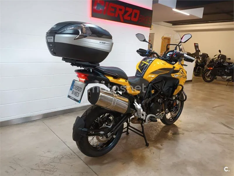 Benelli TRK 502 – Vista 6