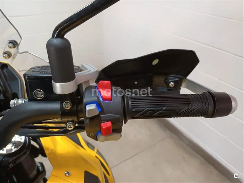 Benelli TRK 502 – Vista 10