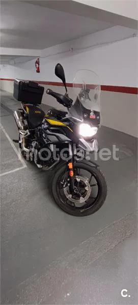 BMW F 750 – Vista 3