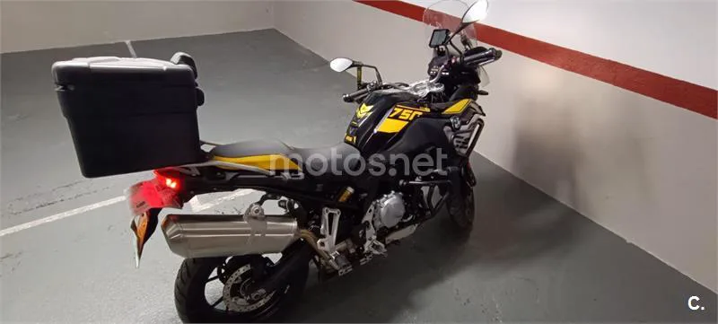 BMW F 750 – Vista 6