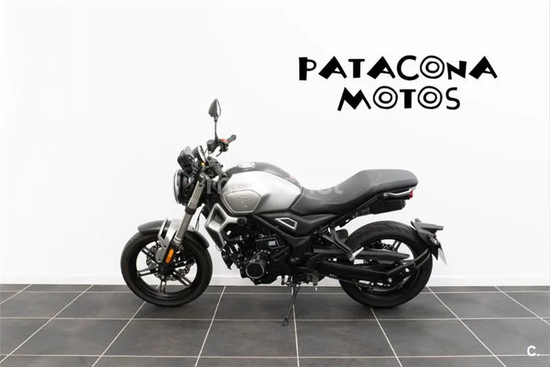 Voge 350 AC 3990 € 2023 Valencia - 2