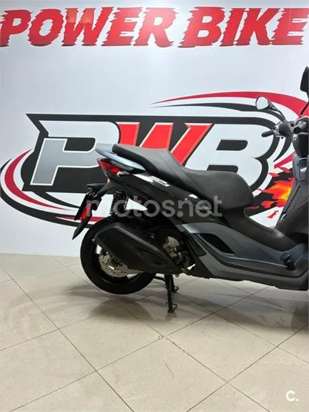 Piaggio MP3 – Vista 6