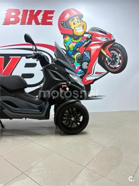 Piaggio MP3 – Vista 7
