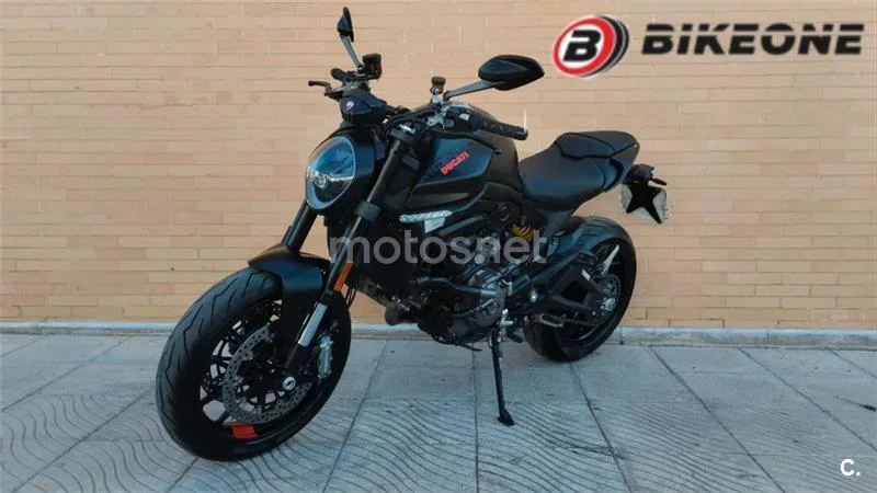 Ducati Monster – Vista 4