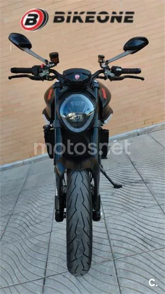 Ducati Monster – Vista 6