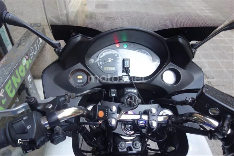 Honda CBF 600 S – Vista 12