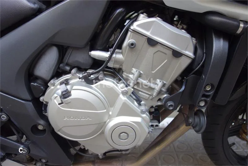 Honda CBF 600 S – Vista 3