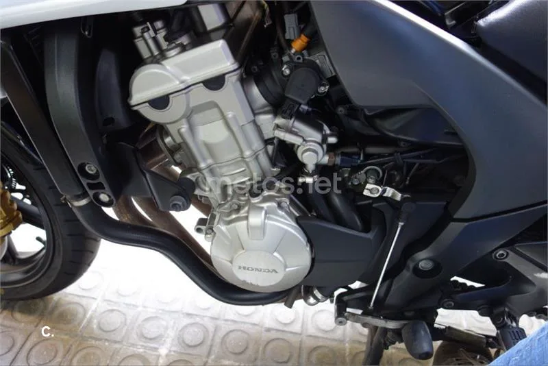 Honda CBF 600 S – Vista 10