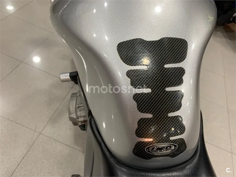 Honda CB 600 S – Vista 12