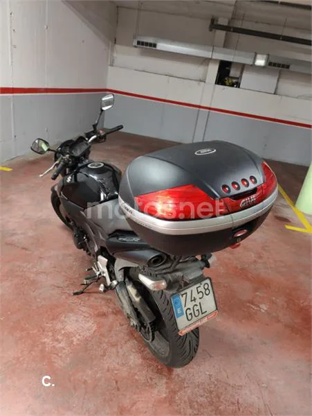 Suzuki GSR 600 – Vista 2