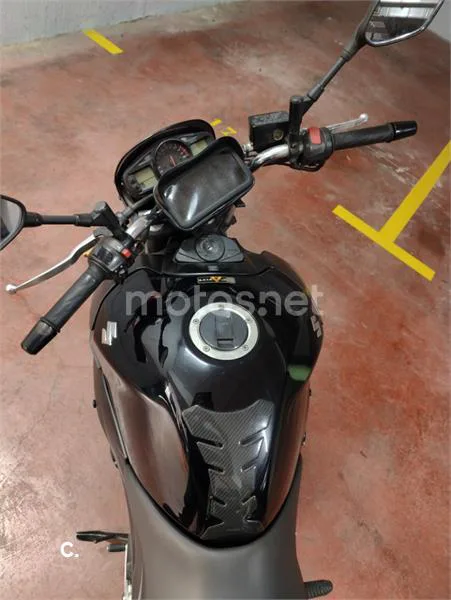 Suzuki GSR 600 – Vista 12