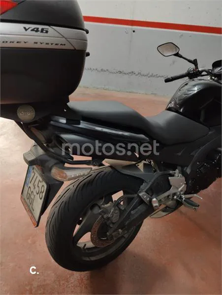 Suzuki GSR 600 – Vista 5