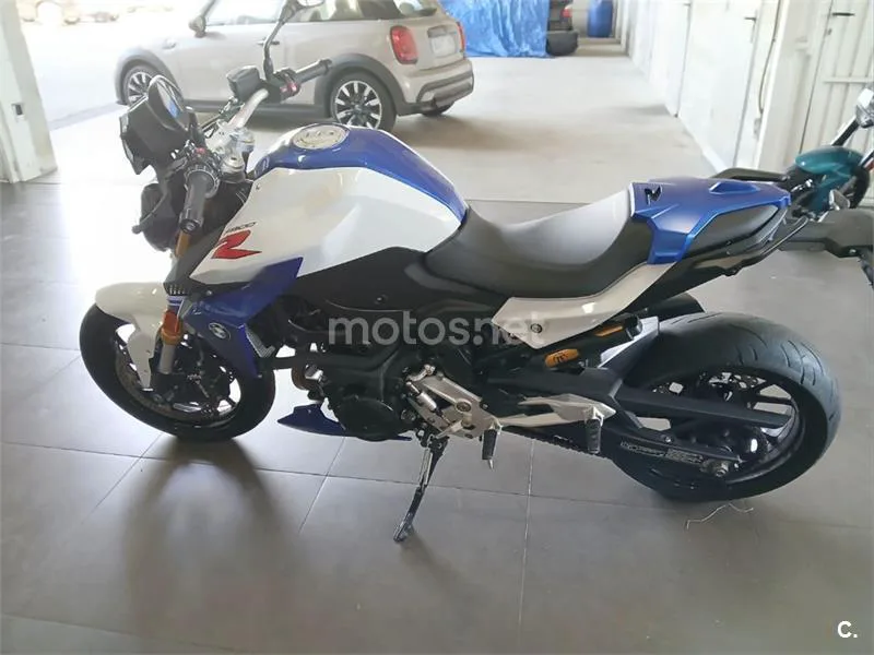 BMW F 900 R – Vista 6