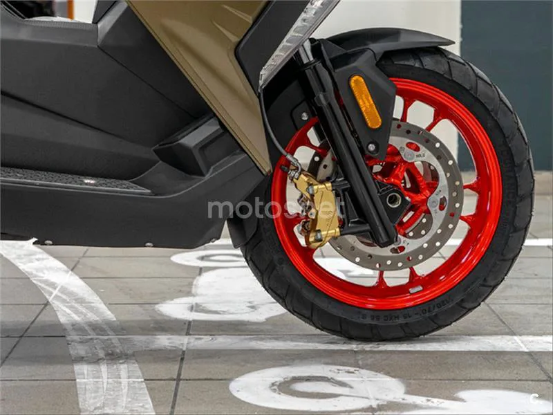 BMW C 400 X – Vista 14