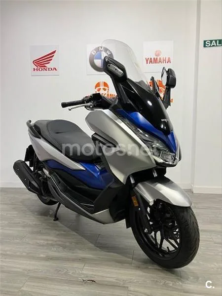 Honda Forza 125 – Vista 3