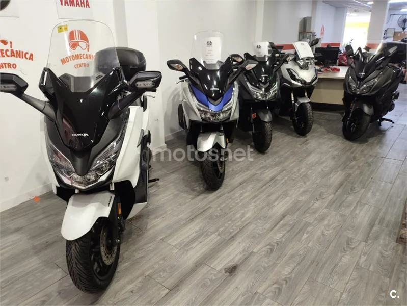 Honda Forza 125 – Vista 6